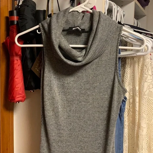 Missguided Ribbed Midi Dress - Picture 8 of 11